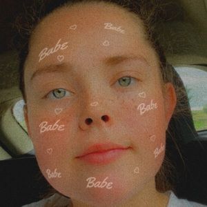 Meet your Posher, Laurel